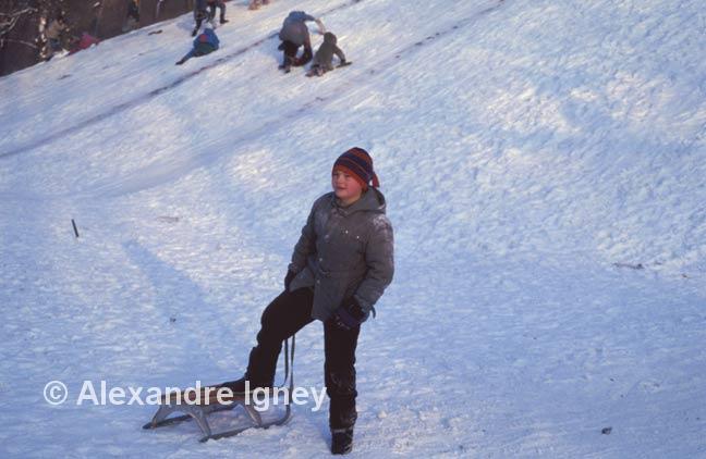 russia-snow-boy russia-snow-boy