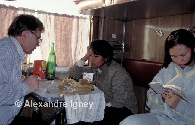 russia-train-chess russia-train-chess