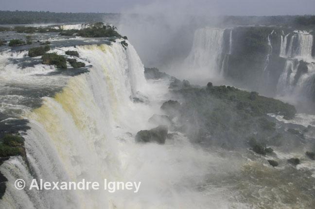 brazil-iguazu-falls