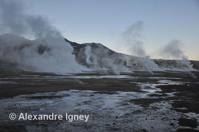 chile-eltatio-geyser2